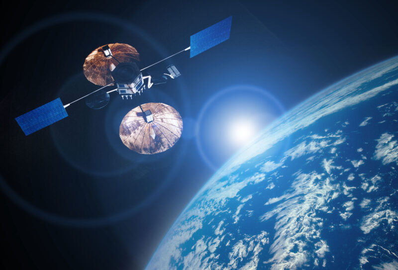 Satelit care monitorizează câmpul magnetic al Tterrei
