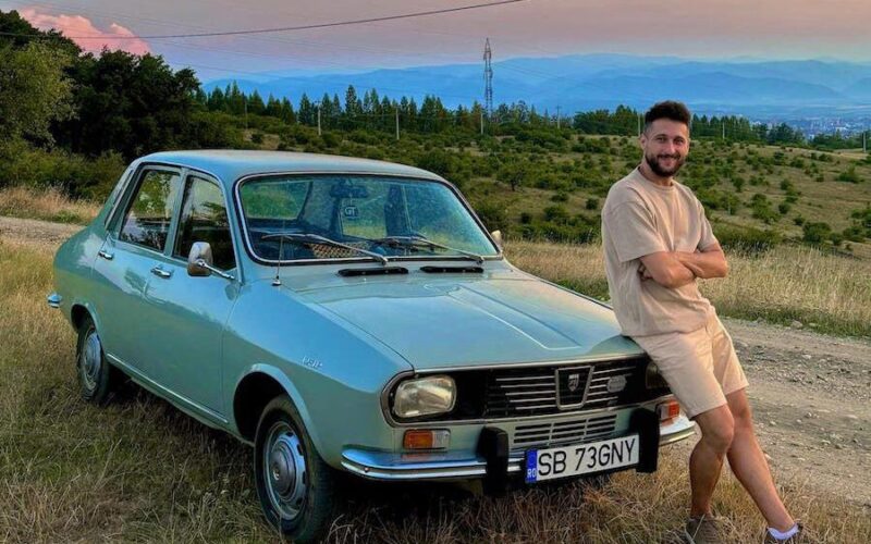 Un autoturism Dacia 1300 reconditionat la Sibiu