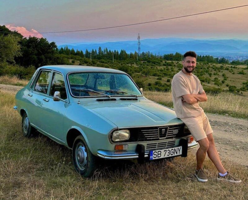 Un autoturism Dacia 1300 reconditionat la Sibiu