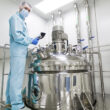 Cercetător în cadrul unui laborator nuclear