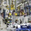 Roboți care lucrează în fabrica Fiat din Mirafiori
