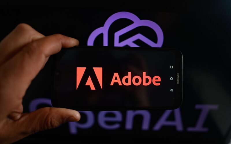 logo-urile Adobe si OpenAi