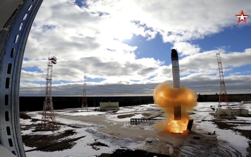 Rachetă balistică intercontinentala rusească Satan II (RS-28 Sarmat)