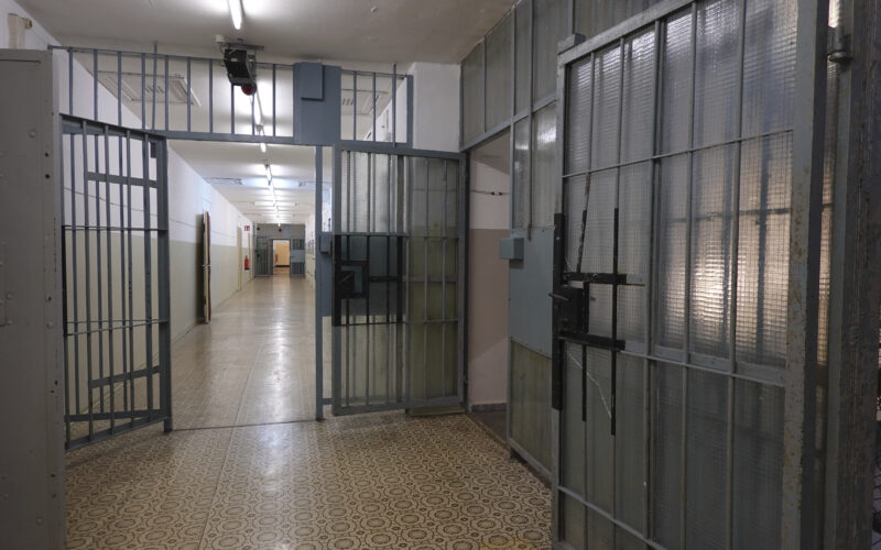 interiorul unei închisori