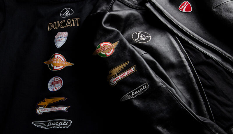 geaca neagra din piele