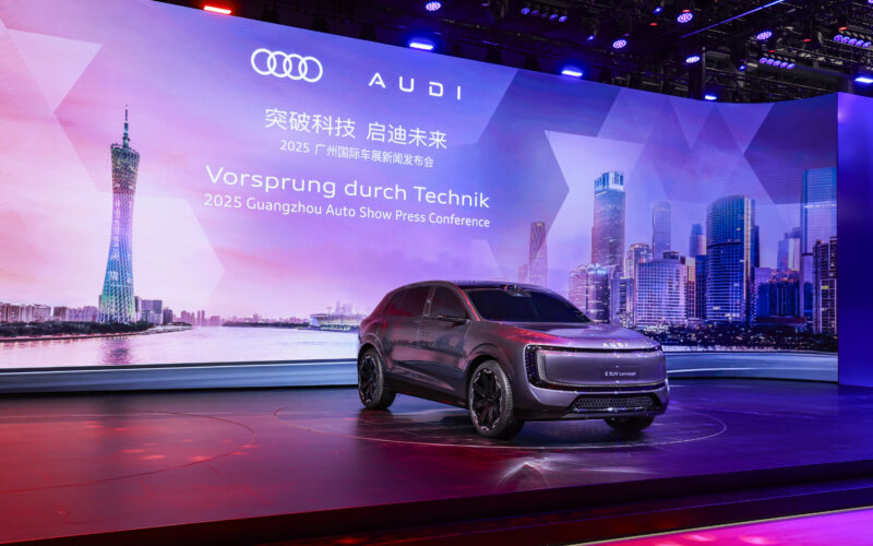 AUDI E SUV concept