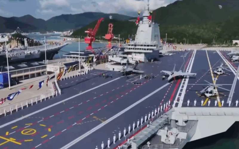 Portavion-inaugurat-de-marina-chineza