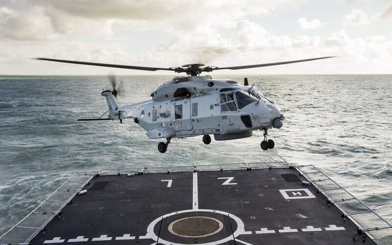 Elicopter NH90 pentru vanatoarea de submarine