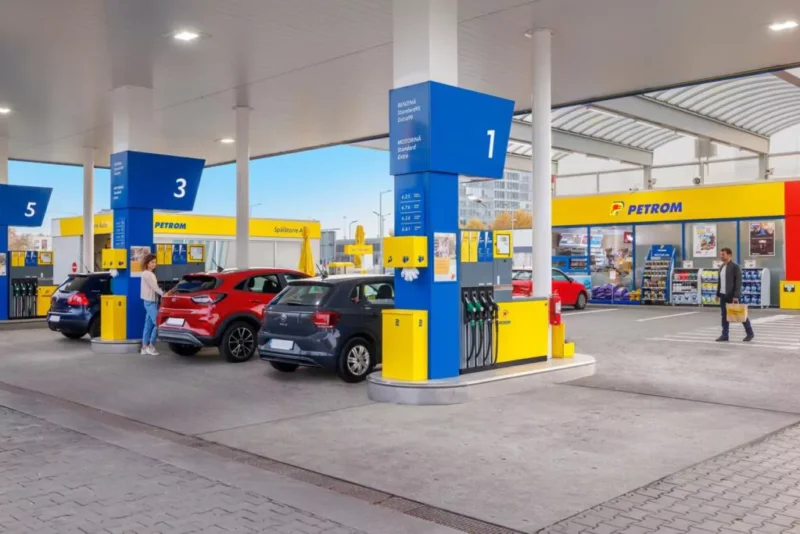 benzinărie Petrom
