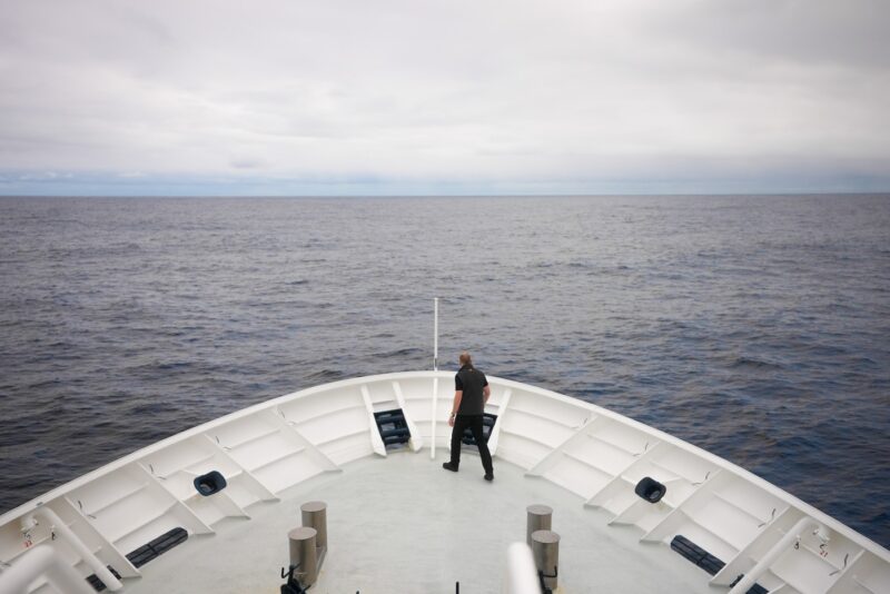 Vas-britanic-care-se-îndreaptă-spre-Punctul-Nemo