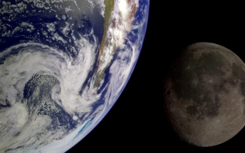 Terra și Luna