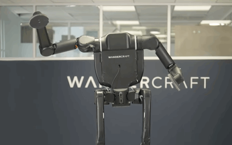 Robotul-Calvin-40-al-celor-de-la-Wandercraft