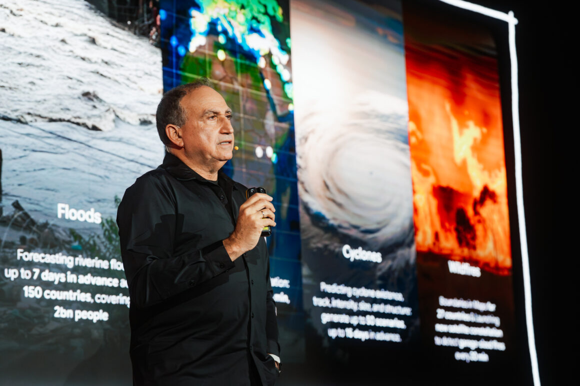 Yossi-Matias- vicepreședinte-Google-și-Director-al-departamentului-de-cercetare-Google-Research