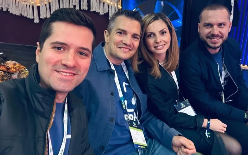 cei patru cofondatori ai aplicatiei brewtifi