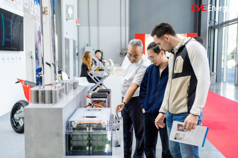 linie productiee baterii electrice