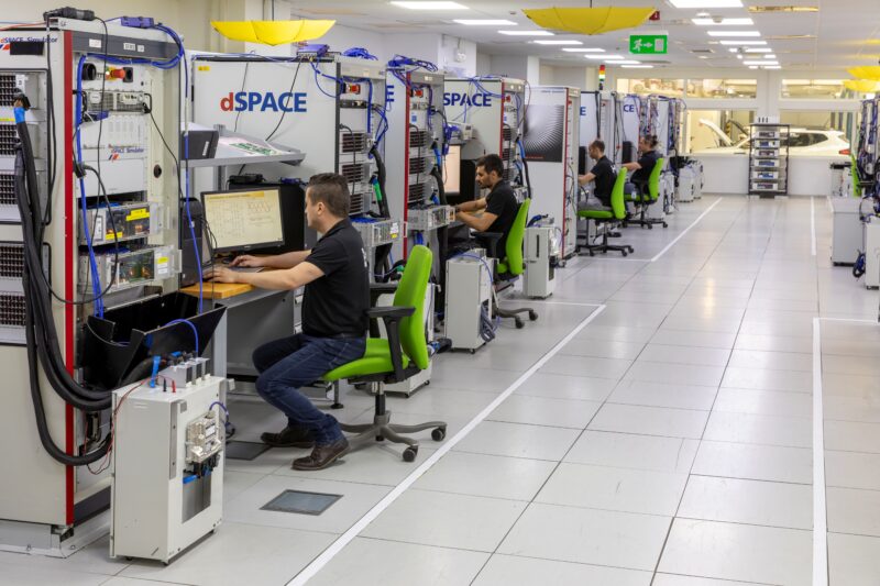 horse-testare-electronica-motoare-digitalizare-industria-auto