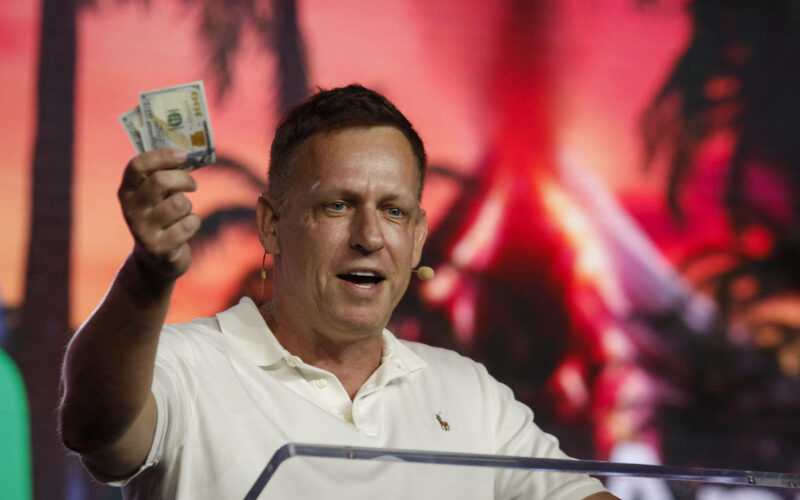 peter-thiel-miliardar-american