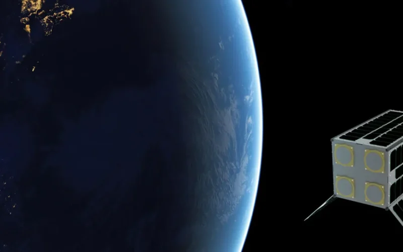 stiinte spatiale-satelit privat