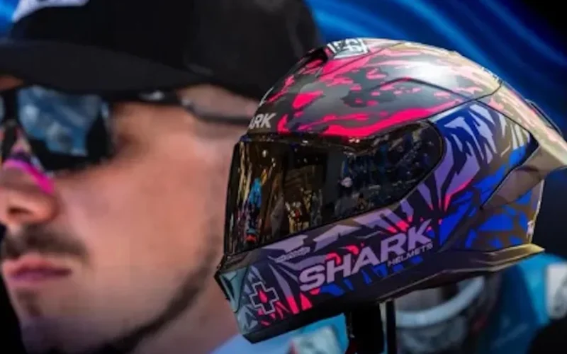 casca moto de viteza multicolora