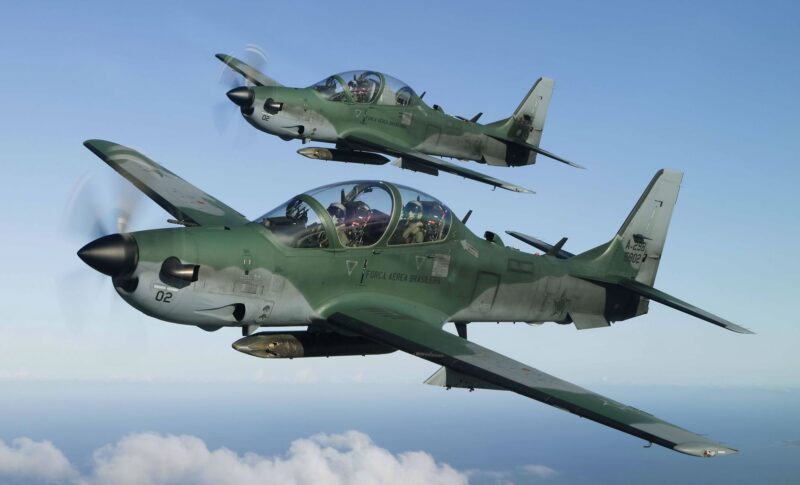avioane super tucano in zbor