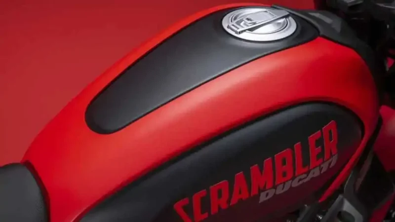 ducati scrambler rezervor rosu