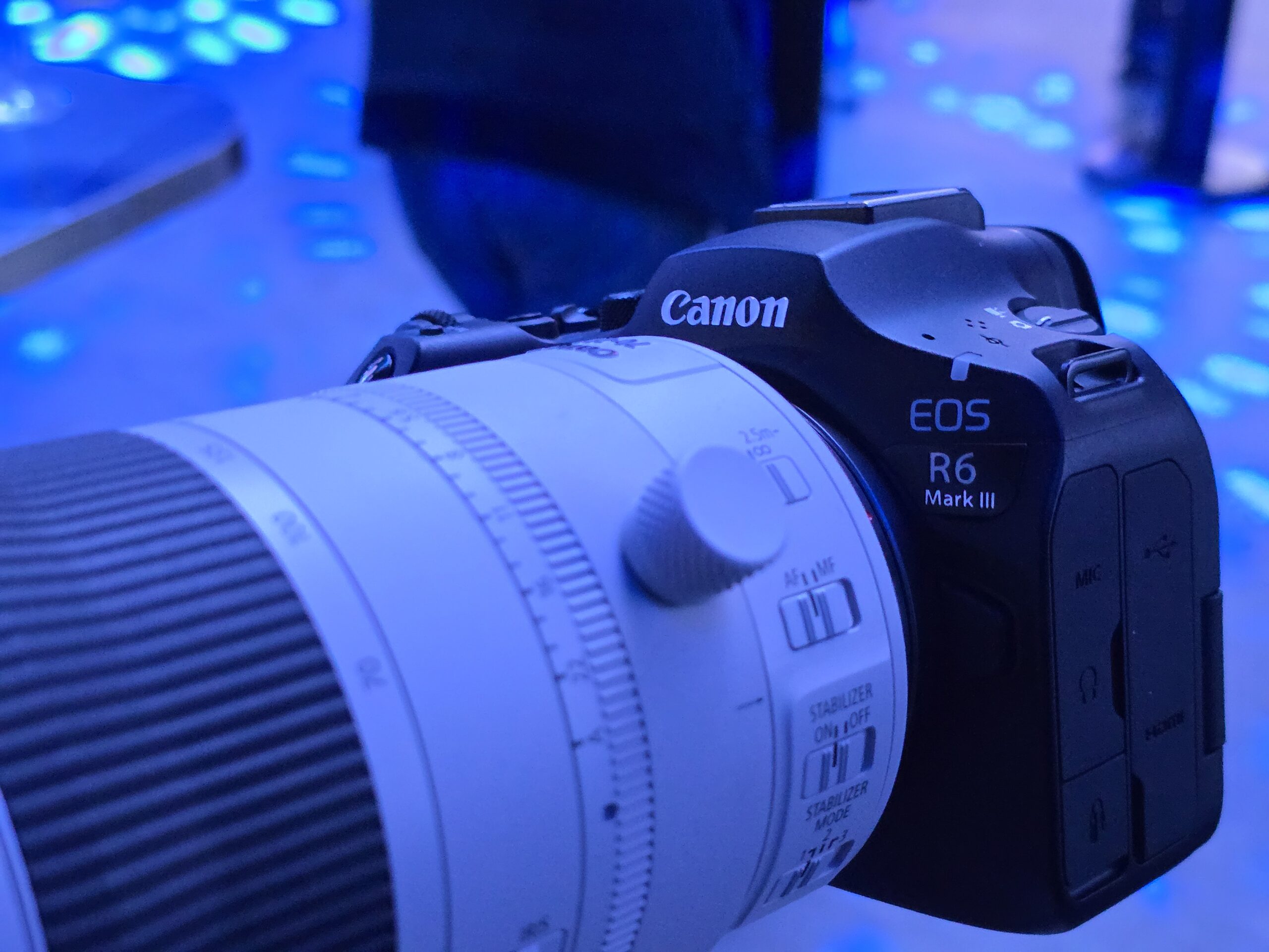 canon-eos-r6-mark-iii-body-camera-foto-aparat