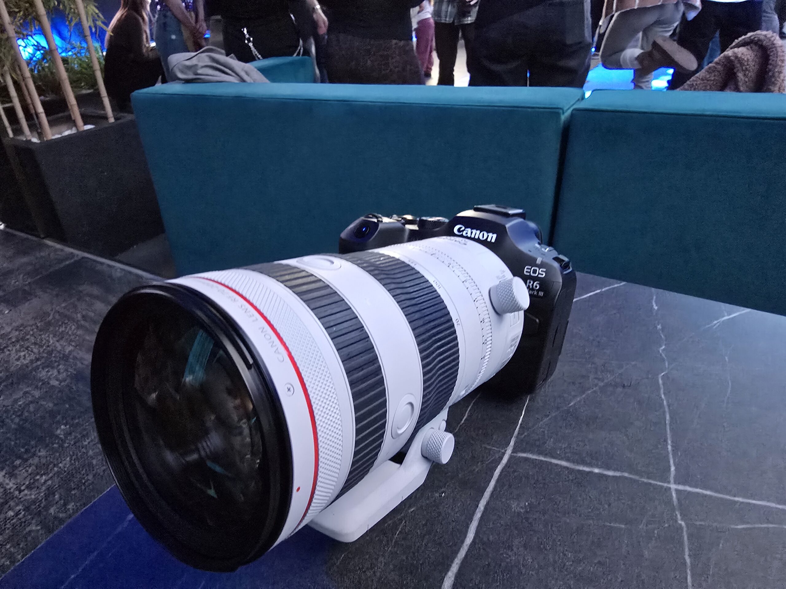 canon-eos-r6-mark-iii-body-camera-foto-aparat