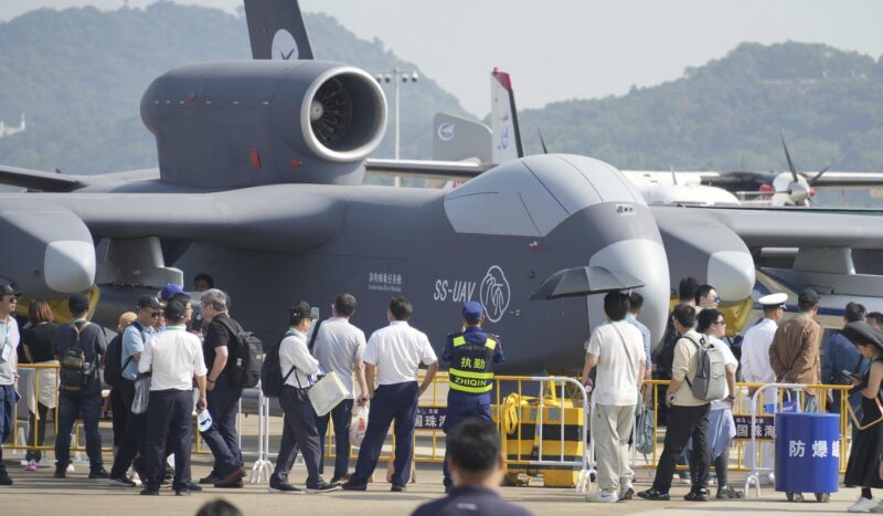 Nava portadrone Jiutian