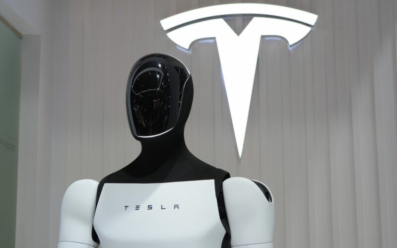 Robot Tesla Optimus