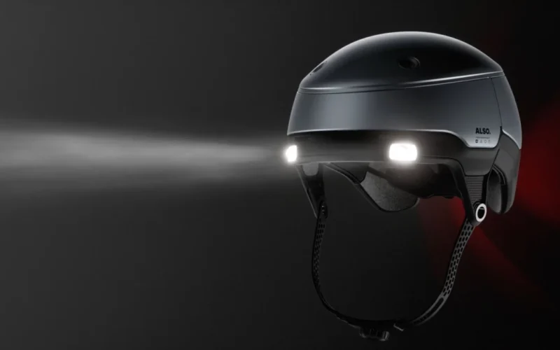 casca pentru biciclete cu lumini