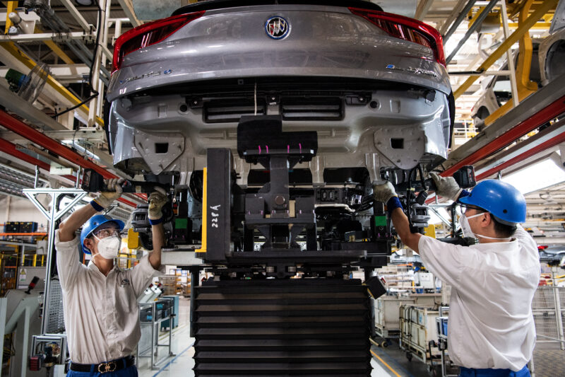 linie-de-fabricatie-SAIC-China