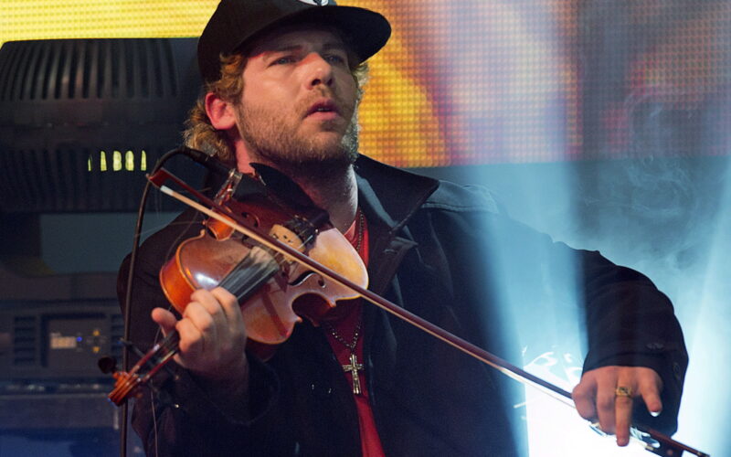 concert anulat- AI overviews