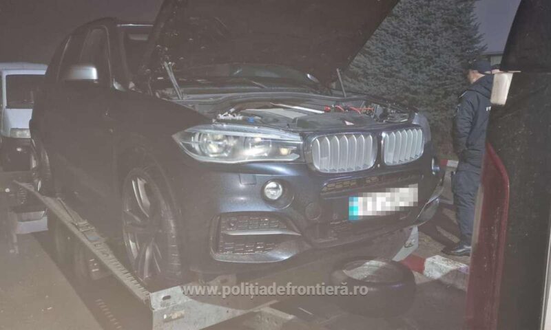 autoturism-dezmembrat