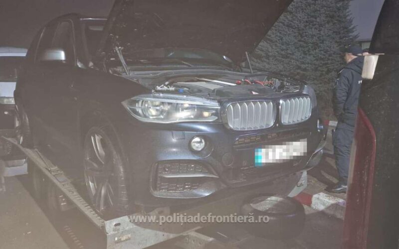 autoturism-dezmembrat