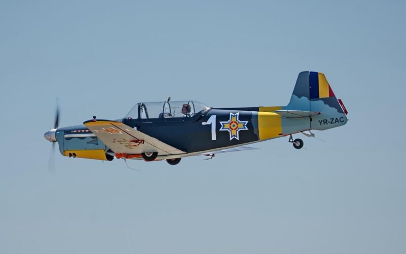 avion-aeroclubul-romaniei