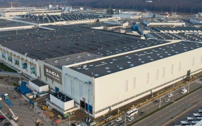 dacia-mioveni-fabrica