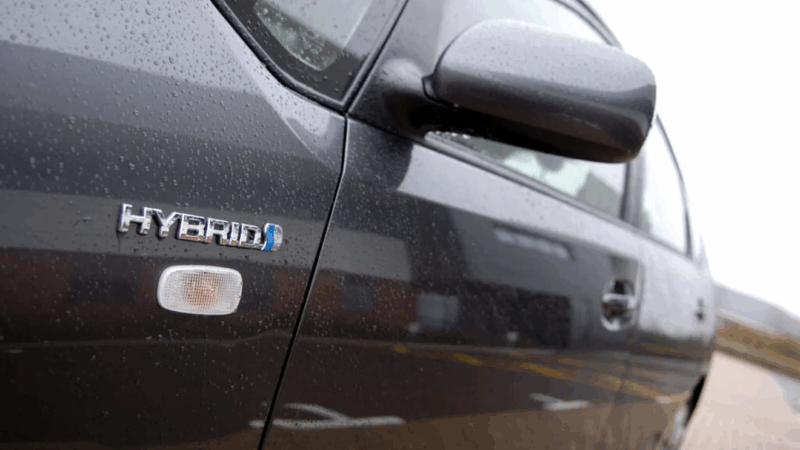 emblema-vehicul-hibrid