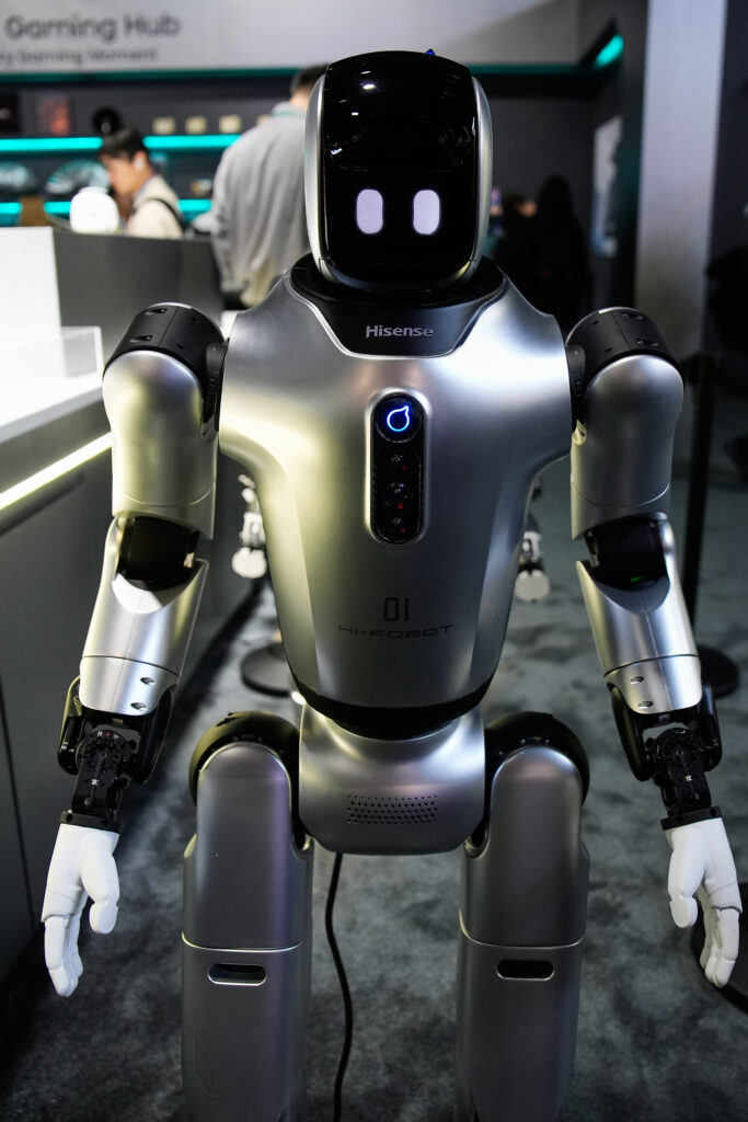 Robotul umanoid Hisense Harley