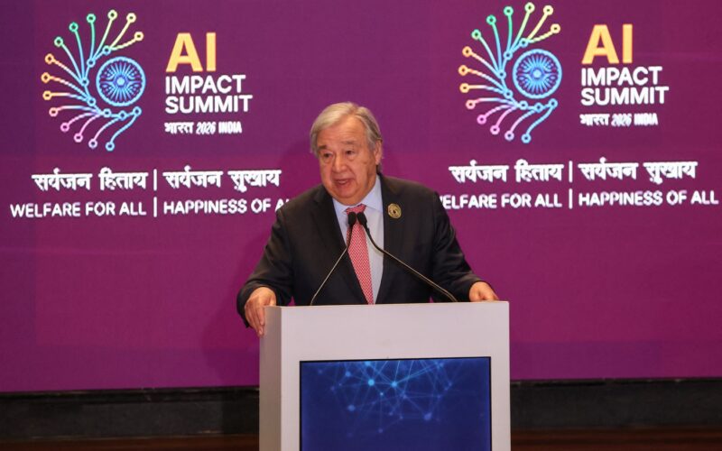 Antonio Guterres în cadrul summit-ului AI