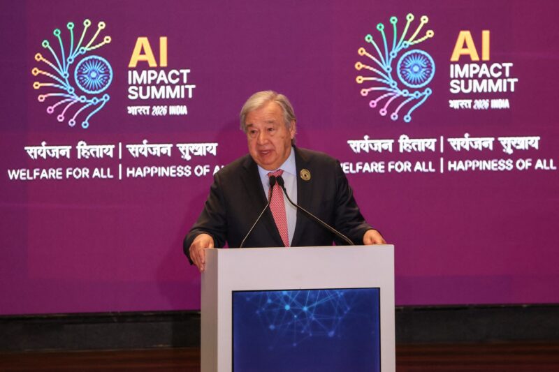 Antonio Guterres în cadrul summit-ului AI
