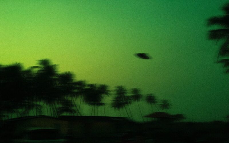 ozn-obiect-zburator-neidentificat