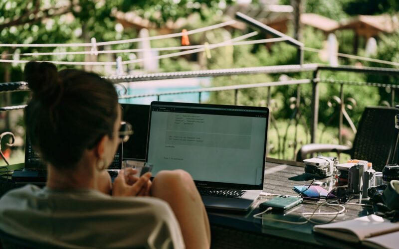 laptop-nomad-digital