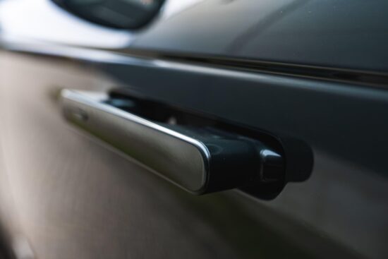 mânere auto retractabile