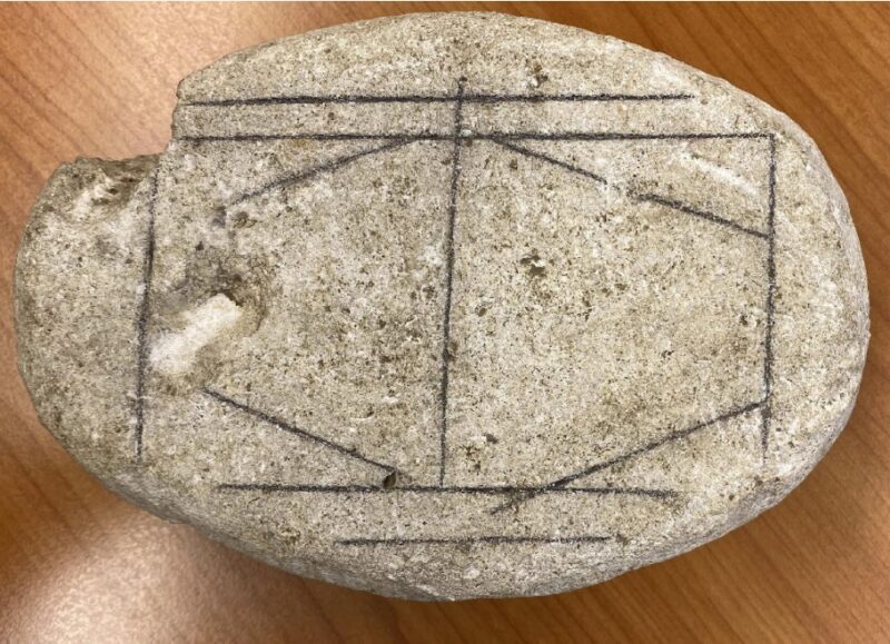 piatra-romana-misterioasa