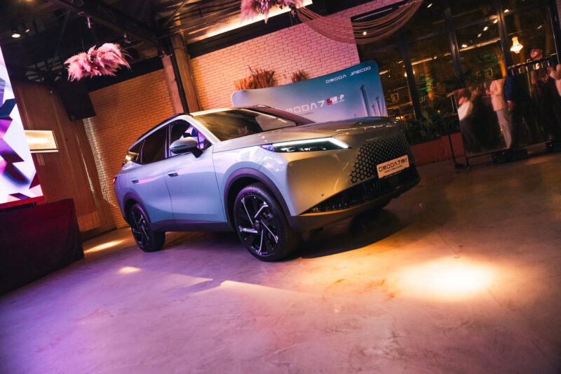 omoda-7-suv-plug-in-hybrid