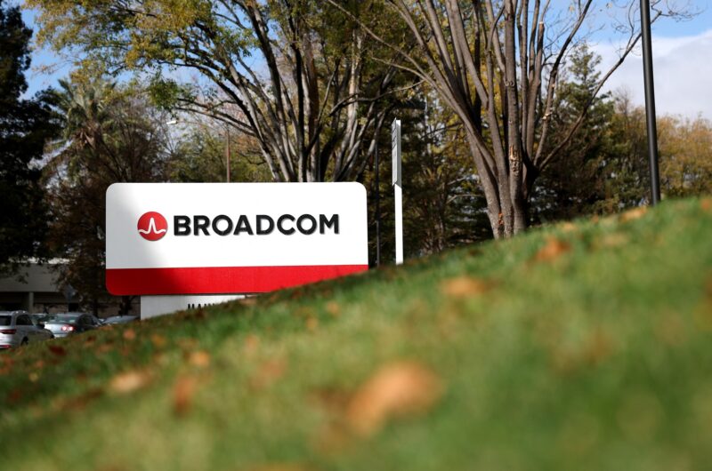 broadcom-logo-companie