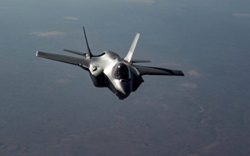 avion-f-35-stealth