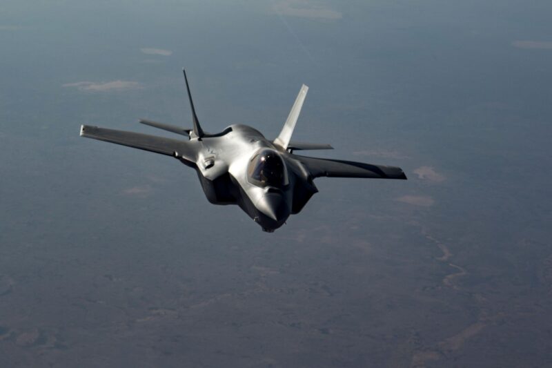 avion-f-35-stealth