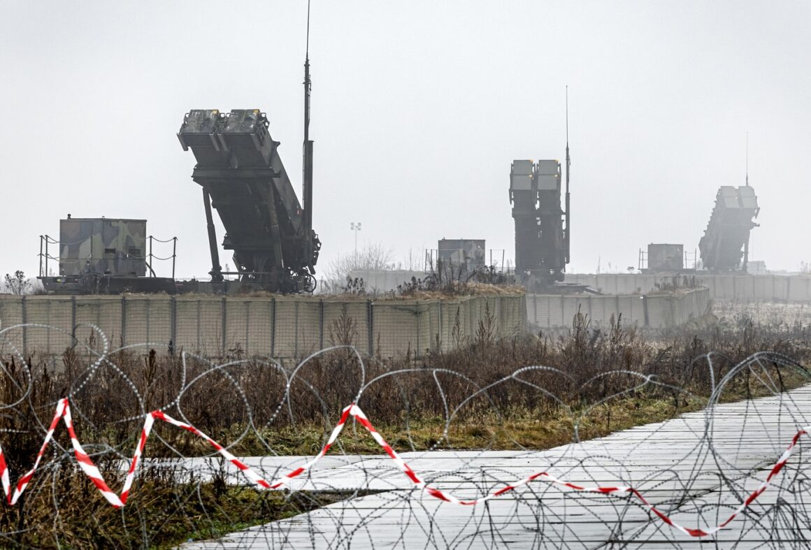 lansatoare ale unui sistem patriot